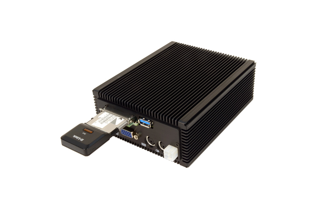 LPC-490F - Powerful Fanless Mini PC with Multi Gigabit LAN